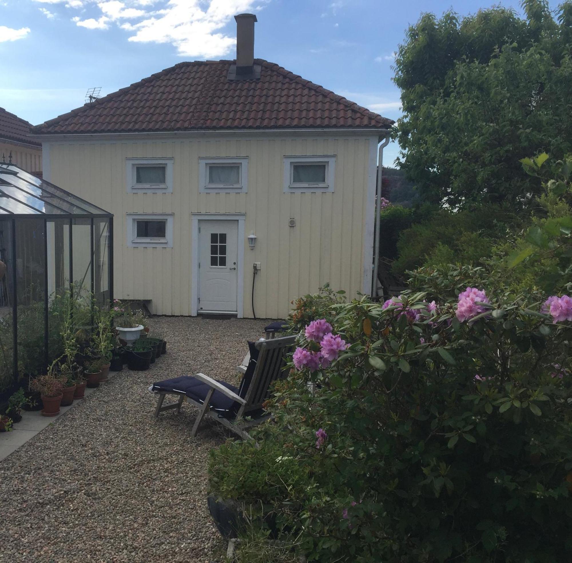 Lilla Saturnus Ljungskile Exterior foto